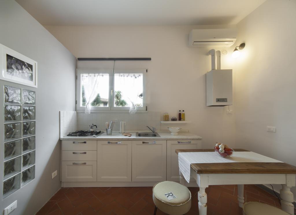 Central Pitti Studio Flat ฟลอเรนซ์ ภายนอก รูปภาพ