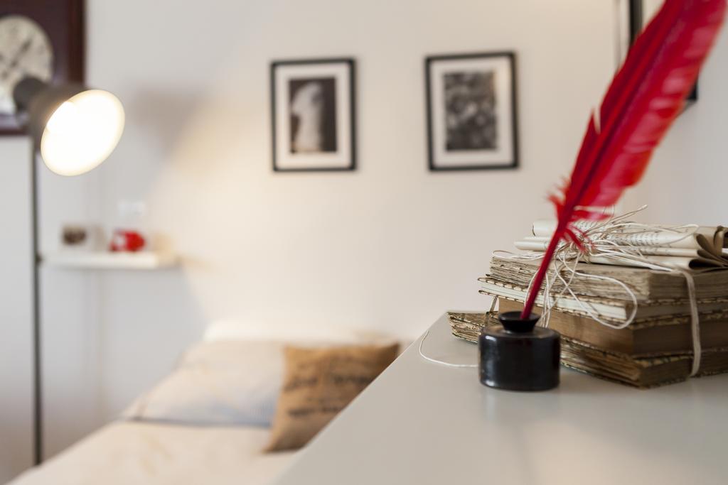 Central Pitti Studio Flat ฟลอเรนซ์ ภายนอก รูปภาพ